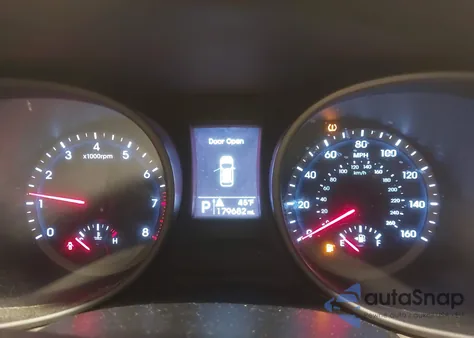 2015 Hyundai Santa Fe Sport 2.4L from USA, damaged, VIN 5XYZTDLB8FG290218